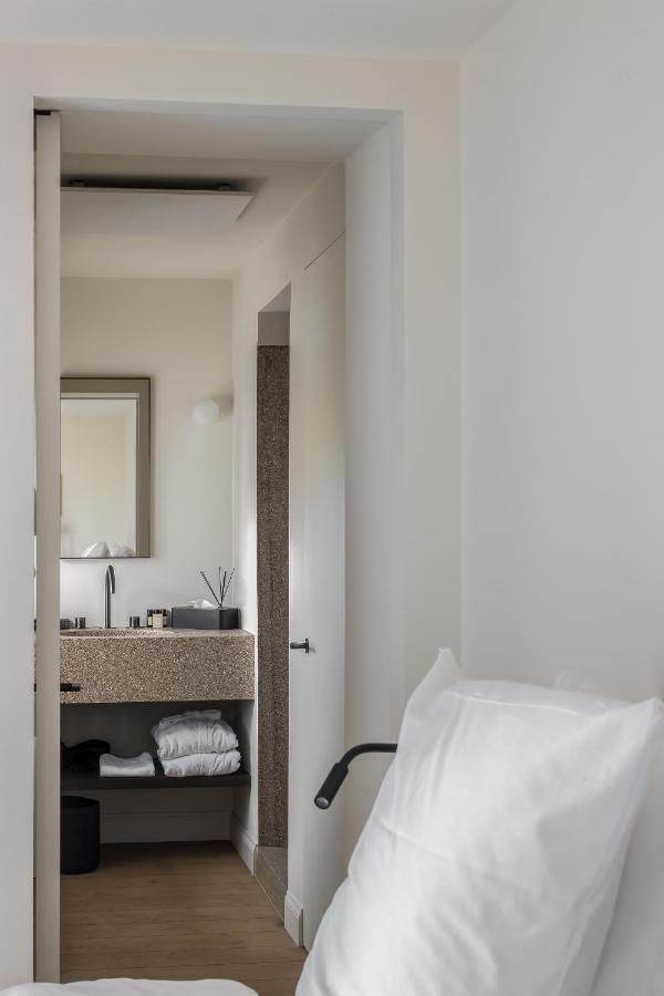 Hotel Nenuphar Gent Exteriör bild